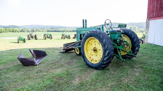 Image of John Deere A equipment image 2