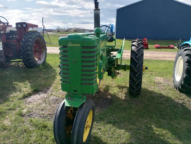 Image of John Deere MT equipment image 1