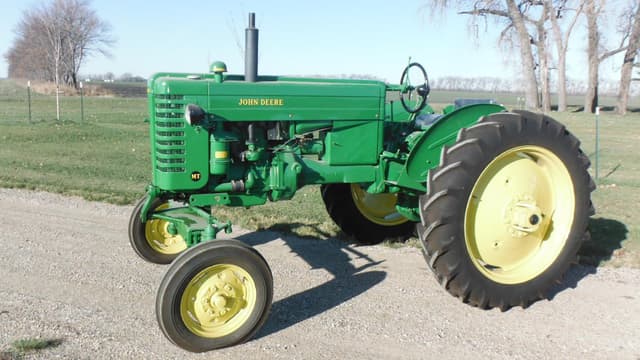 Image of John Deere MT equipment image 4