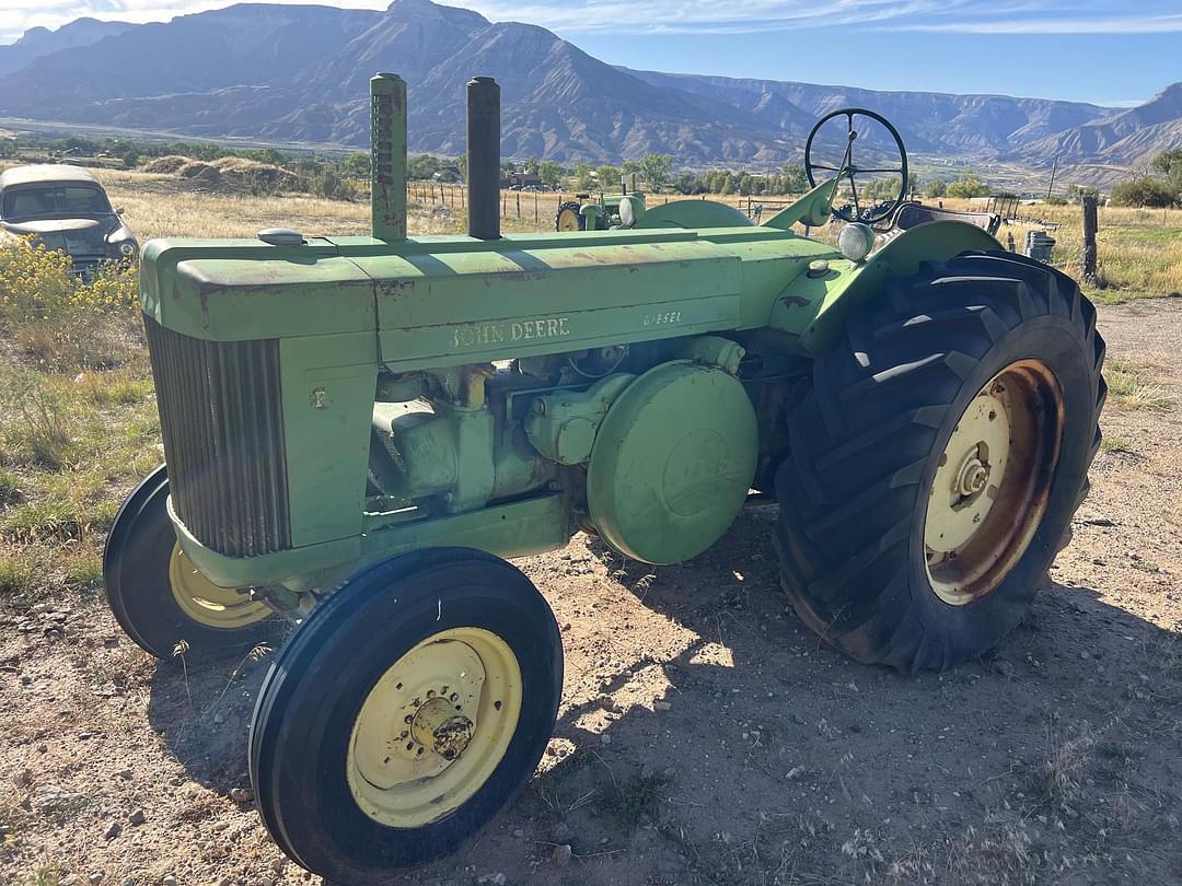 Image of John Deere R Primary image