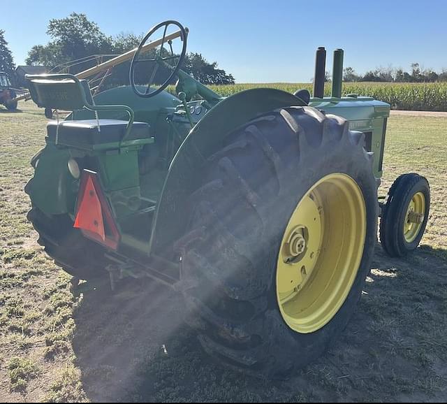 Image of John Deere R equipment image 3