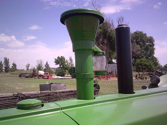 Image of John Deere R equipment image 2