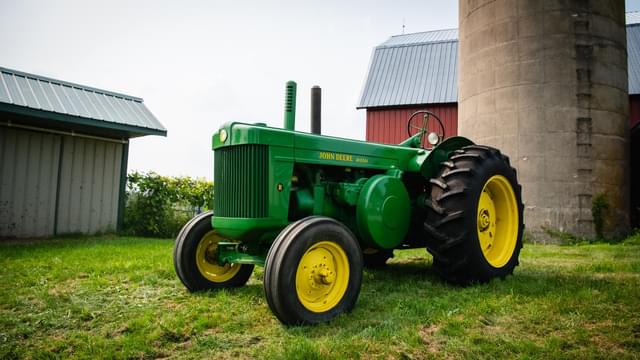 Image of John Deere R equipment image 1