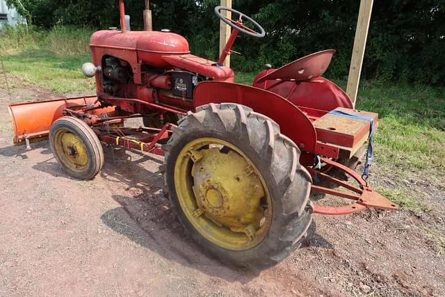 Image of Massey-Harris Pony equipment image 4