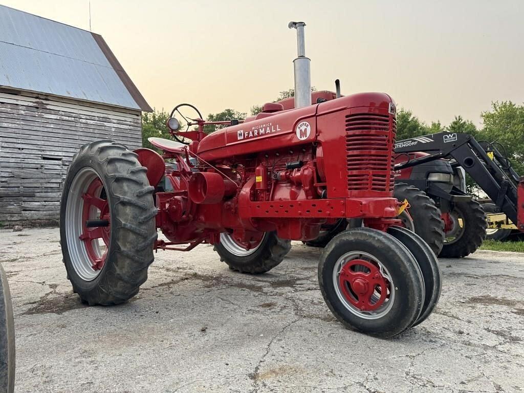 Image of Farmall Super M Primary image