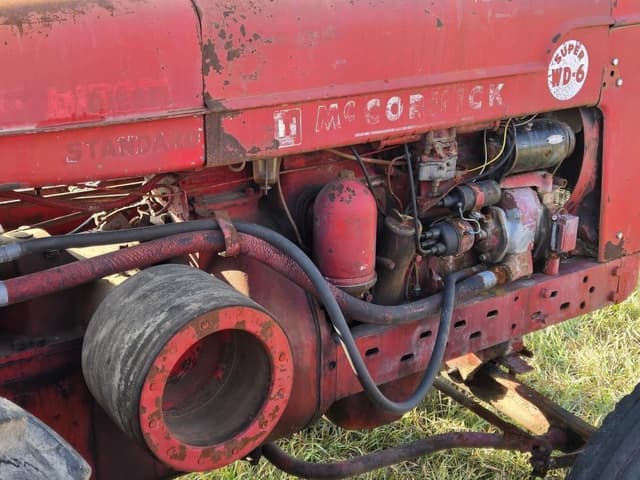 Image of McCormick-Deering Super WD-6 equipment image 4