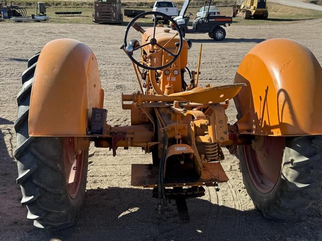 Image of Minneapolis-Moline Z equipment image 2