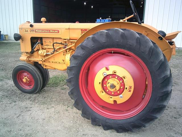 Image of Minneapolis-Moline ZA equipment image 2