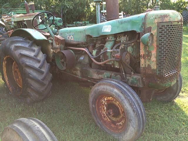 1952 Oliver 99 Equipment Image0