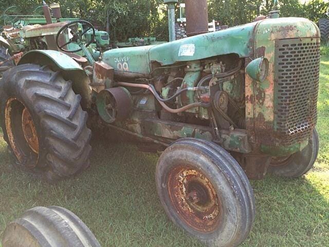 1952 Oliver 99 Equipment Image0