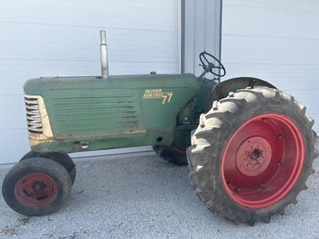 Main image Oliver 77