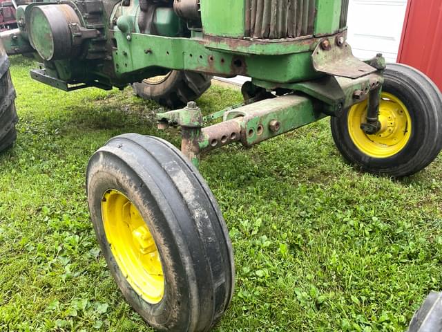 Image of John Deere 70 equipment image 2