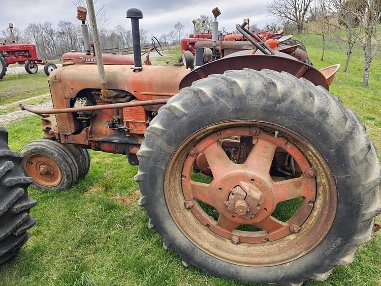 SOLD - 1953 Case DC Tractors 40 to 99 HP | Tractor Zoom