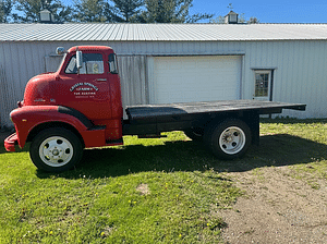 1953 Chevrolet 5400 Image