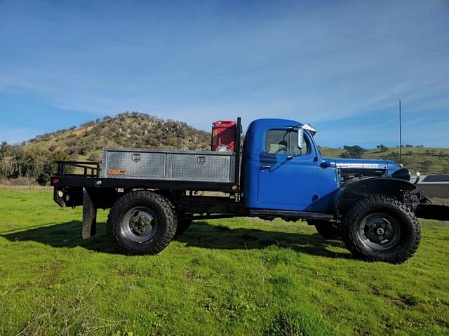 Image of Dodge Power Wagon equipment image 4