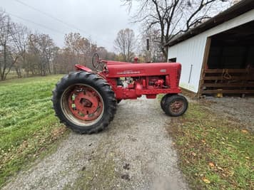Main image Farmall 400