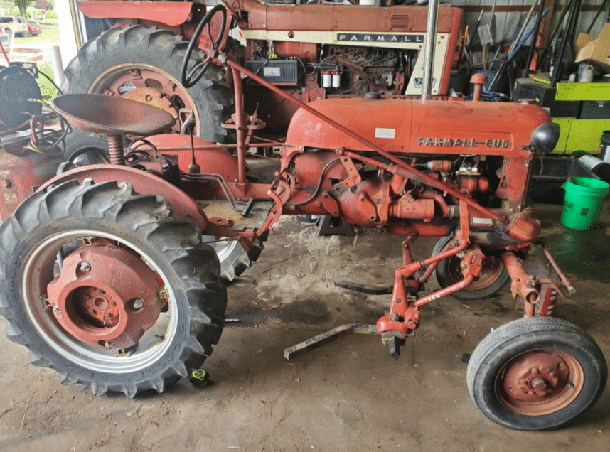 Main image Farmall Cub