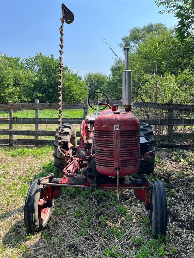 Image of Farmall Super A equipment image 1