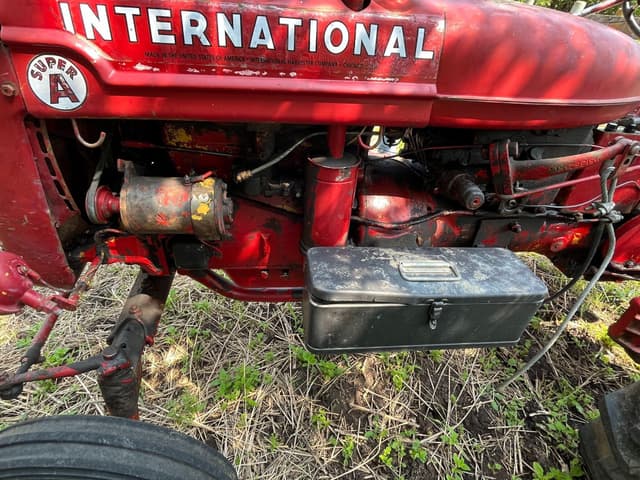Image of Farmall Super A equipment image 4
