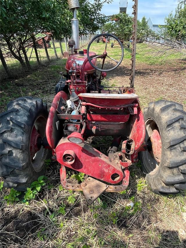 Image of Farmall Super A equipment image 3