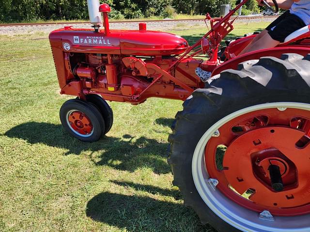 Image of Farmall Super C equipment image 1