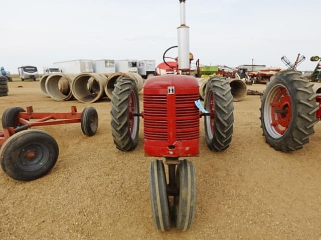 Image of Farmall Super C equipment image 4