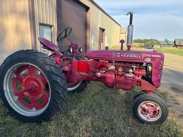 Image of Farmall Super C equipment image 1