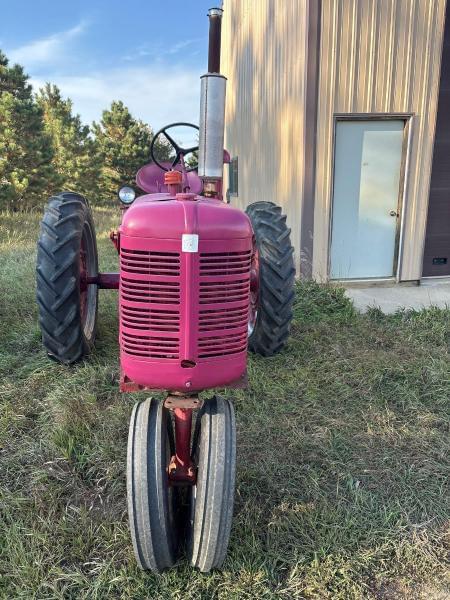Image of Farmall Super C equipment image 3