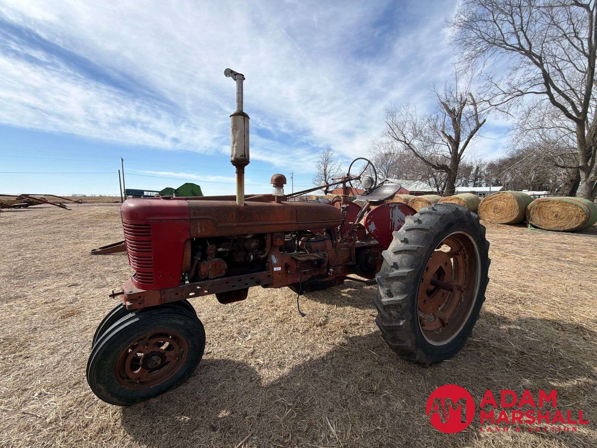1953 Farmall Super H Equipment Image0