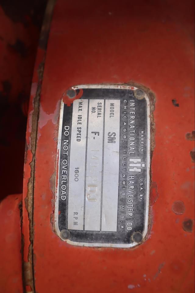 Image of Farmall Super M equipment image 2