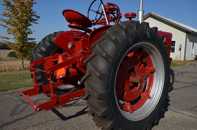 Image of Farmall Super M equipment image 4