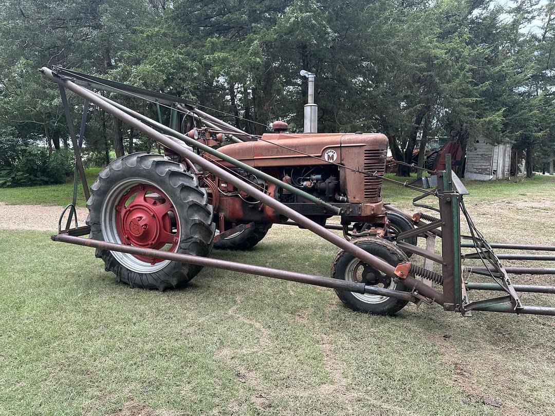 Image of Farmall Super M Primary image