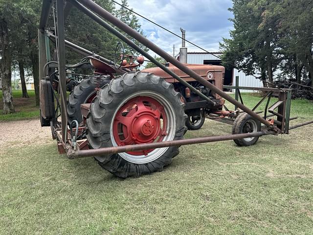 Image of Farmall Super M equipment image 3