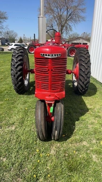 Image of Farmall Super MD equipment image 2