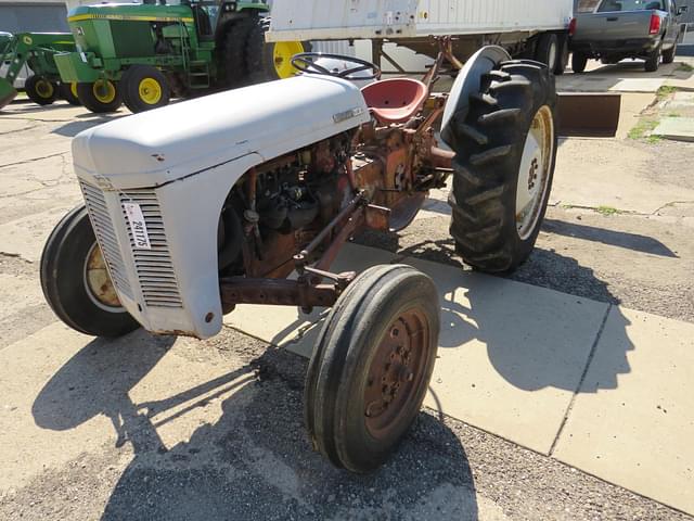 Image of Massey Ferguson TO30 equipment image 1