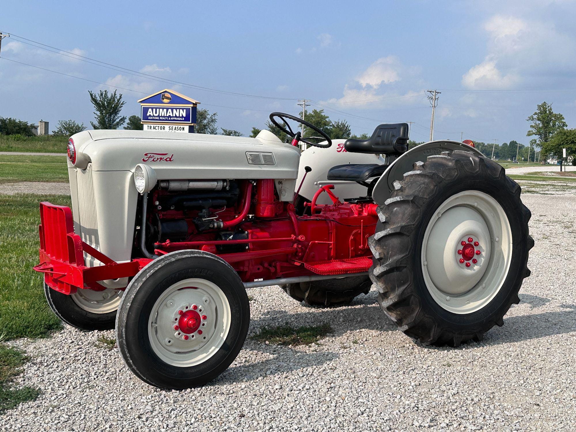 Main image Ford Golden Jubilee NAA