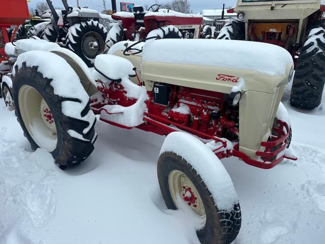 Image of Ford Jubilee equipment image 1