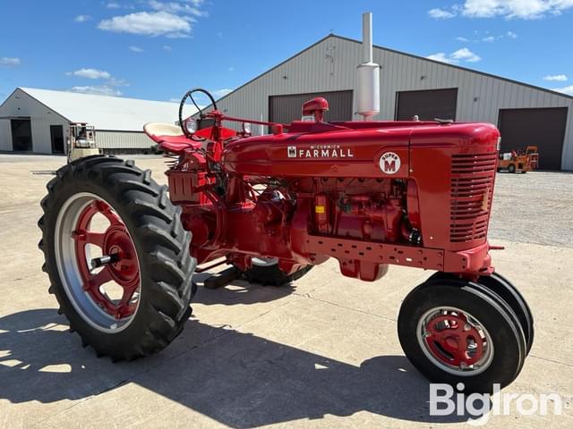Image of Farmall Super M equipment image 2