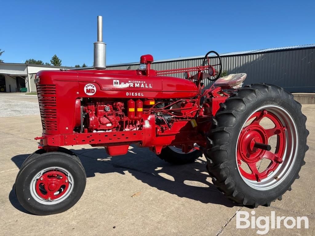 1953 Farmall Super MD Equipment Image0