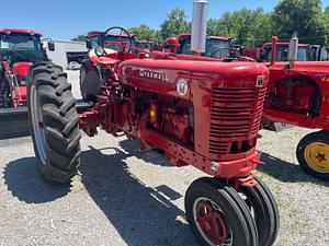 1953 Farmall Super M Image