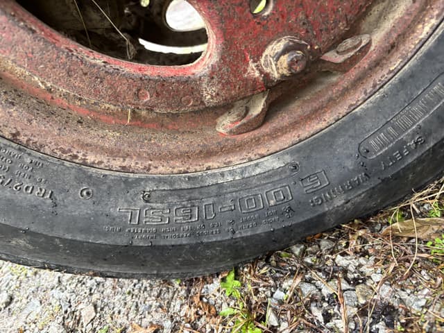 Image of Farmall 400 equipment image 4