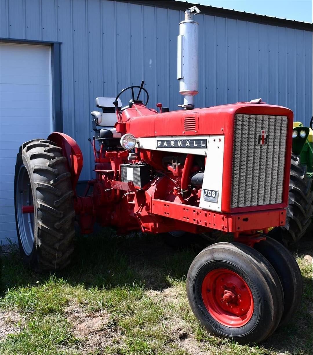 Image of International Harvester 706 Primary image