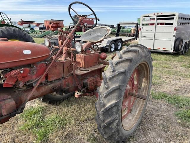 Image of Farmall Super C equipment image 3
