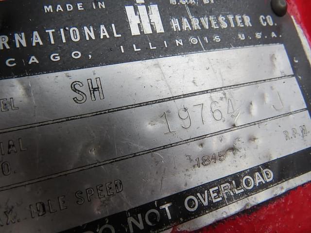 Image of Farmall Super H equipment image 4