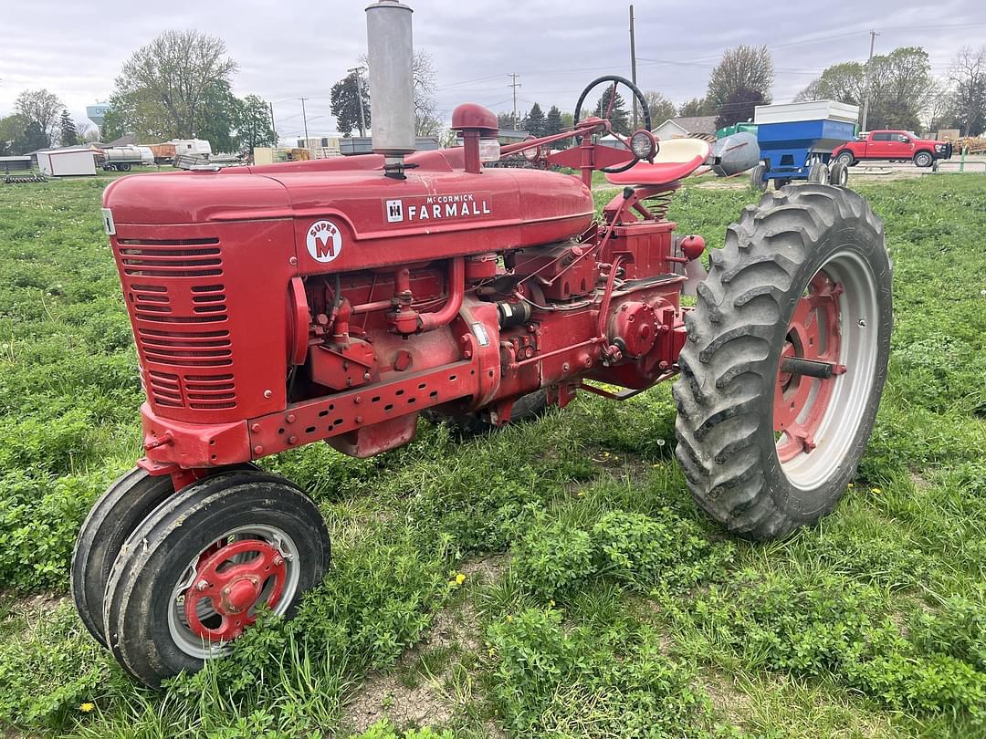 Image of Farmall Super M Primary image
