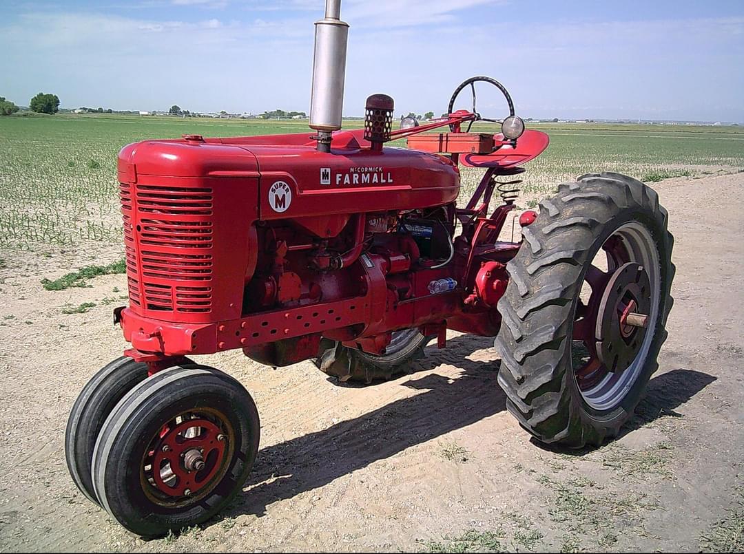 Image of Farmall Super M Primary image