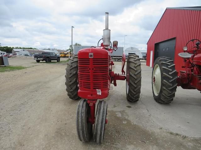 Image of Farmall Super M equipment image 1