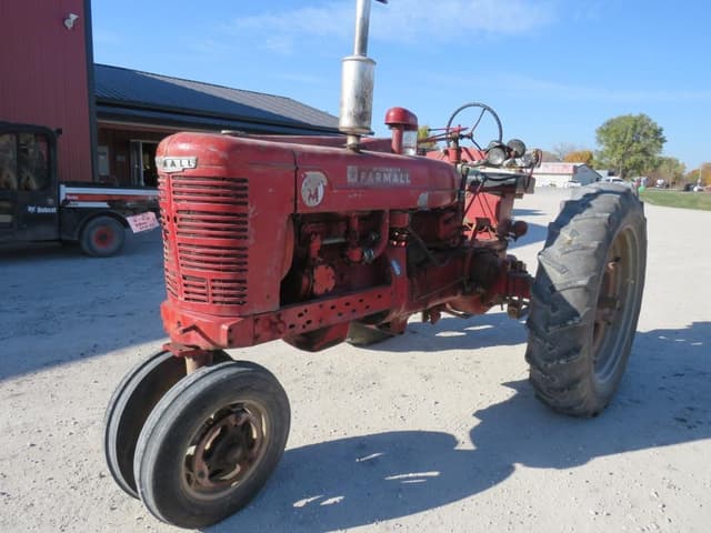 Image of Farmall Super M equipment image 2