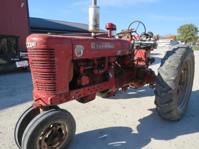 Image of Farmall Super M equipment image 3