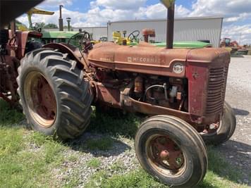 Main image McCormick-Deering Super WD-9